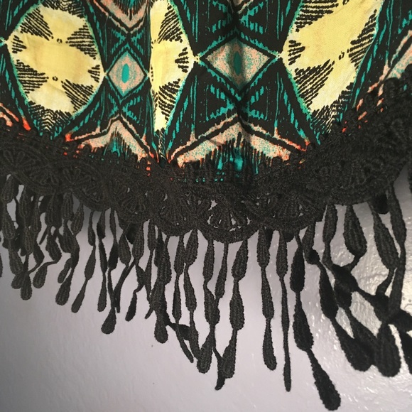 Crop Top - Picture 2 of 2