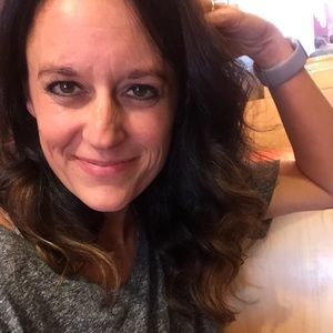 Meet your Posher, Lindsey
