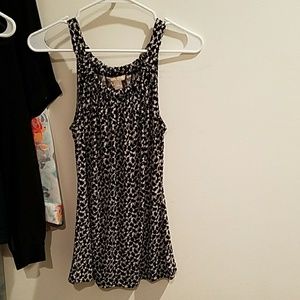 BR black and cream sleeveless work blouse BR black and cream sleeveless work blouse