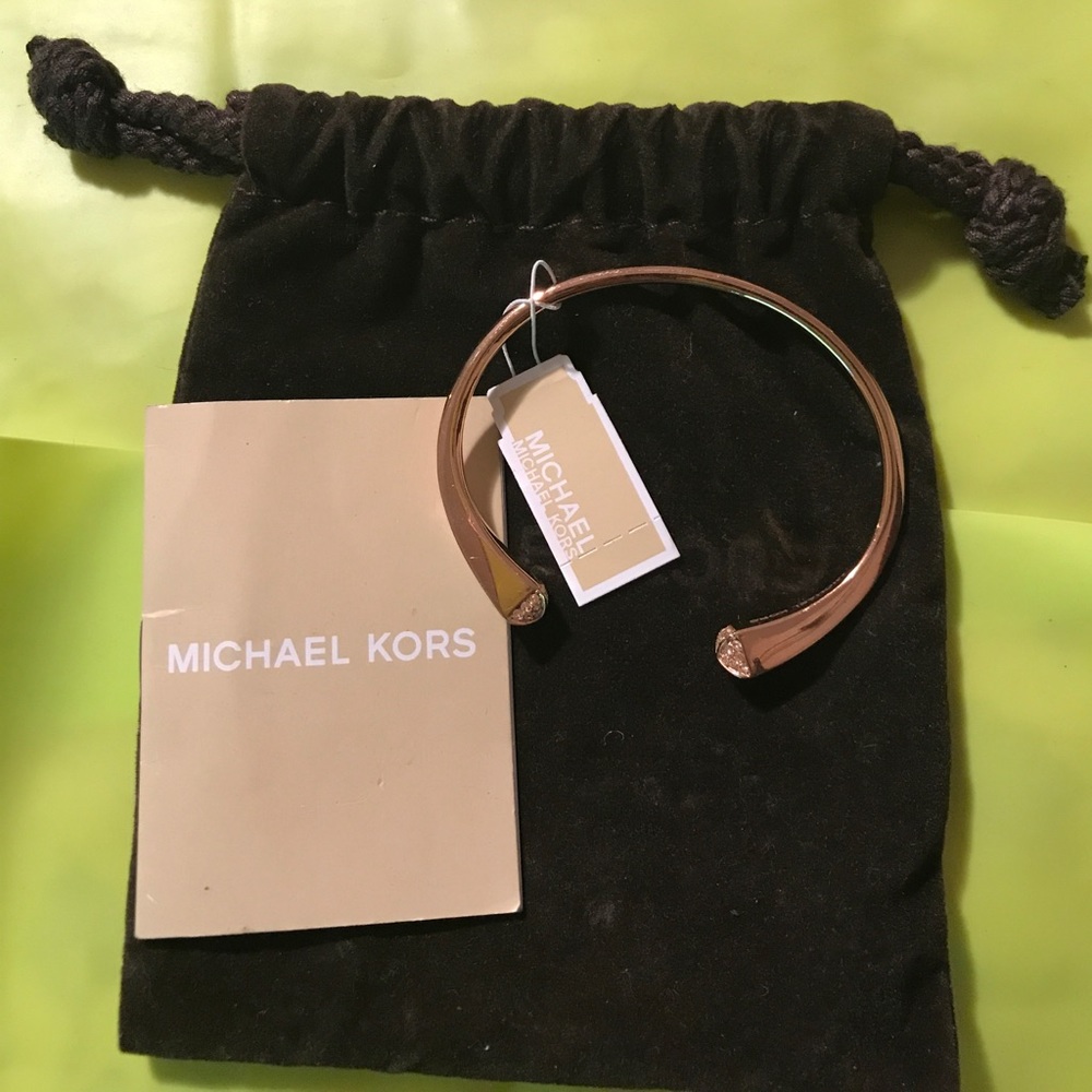 NWT ROSE GOLD MK BRACELET
