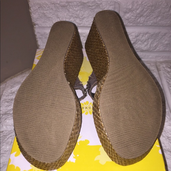 NEW YELLOW BOX MULBERRY SZ 6 1/2 TAUPE SHOES - Picture 4 of 8
