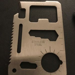 Kikkerland Survivor Tool, wallet size