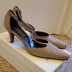Yves Saint Laurent Tom Ford T-strap Heels 37.5