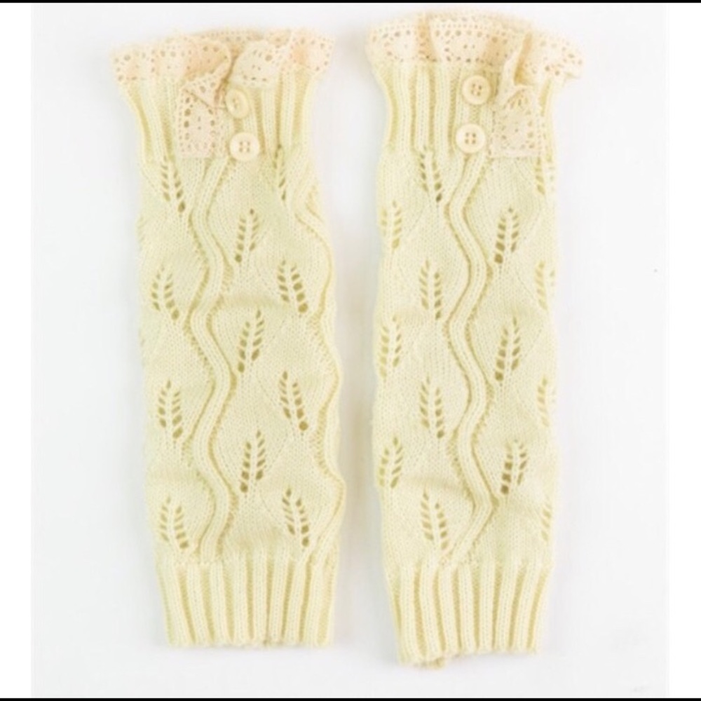 Ivory Crochet Leg Leg Warmer/Boot Sock