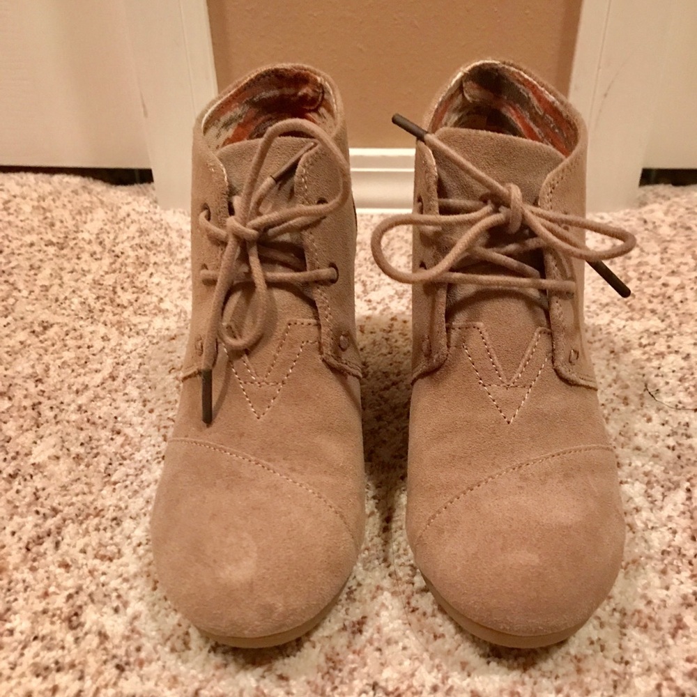 Toms dessert bootie