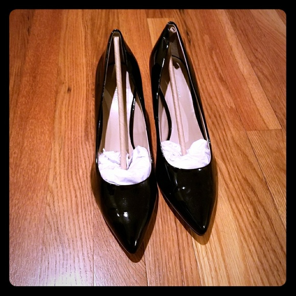 Black Patent Nine West Heels - Picture 1 of 7