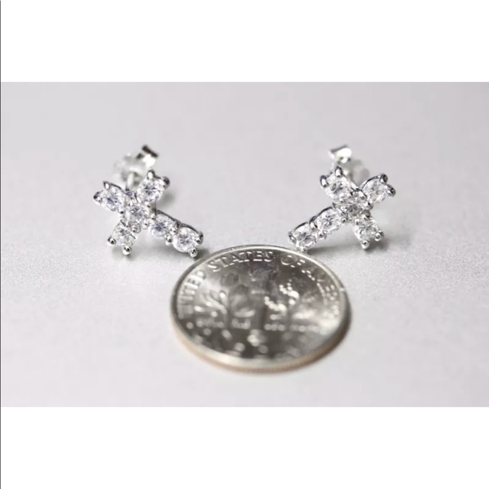Brand new sliver ear ring great gift 🎁 - Picture 3 of 4