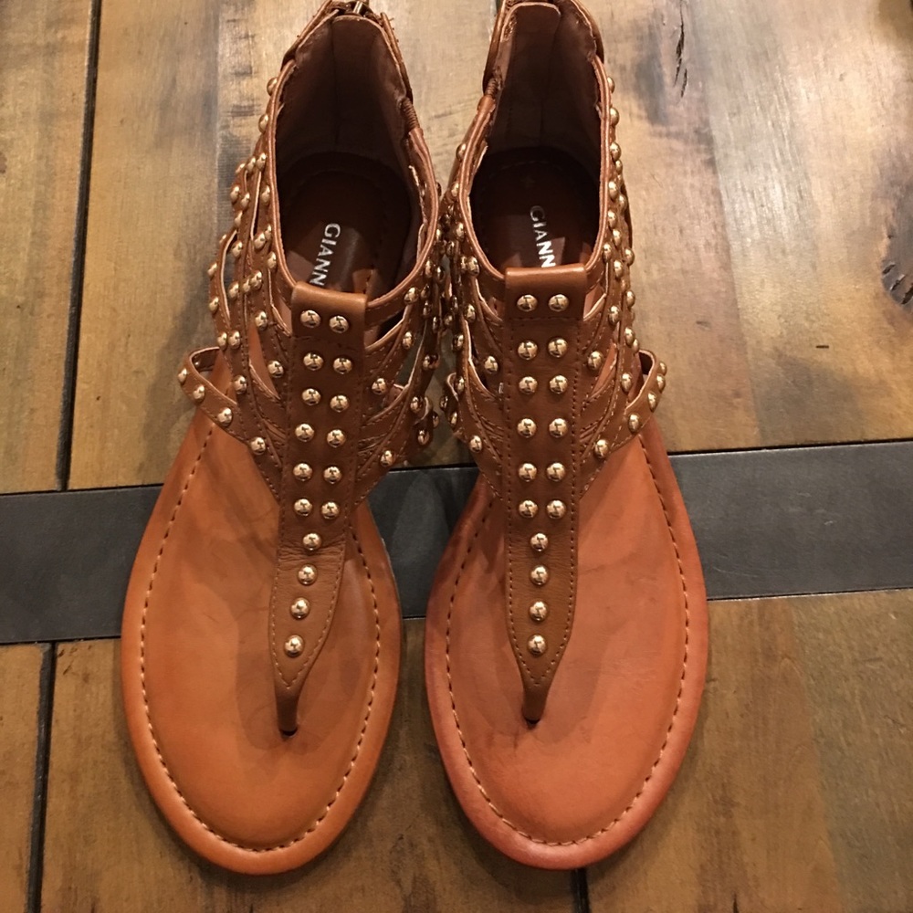 Gianni Bini Sandals