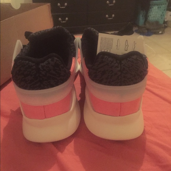 Brand new Adidas - Picture 5 of 6