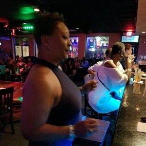 Meet your Posher, Javon