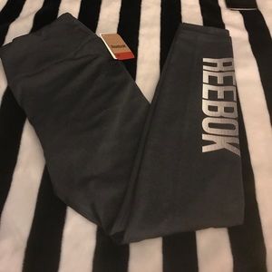 Reebok Dark Grey Leggings! Large. NWT!