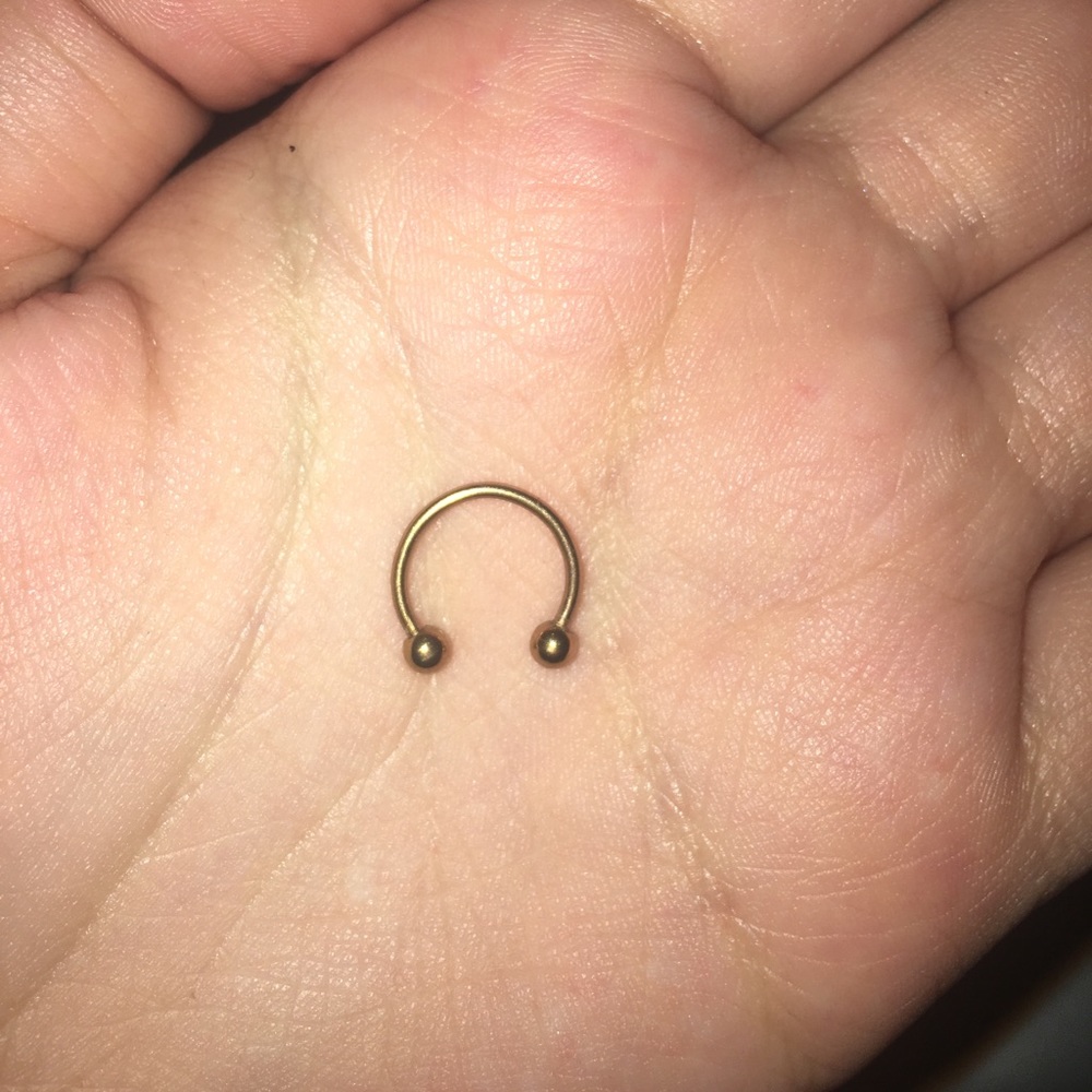 Rose Gold Horseshoe Ring 16g