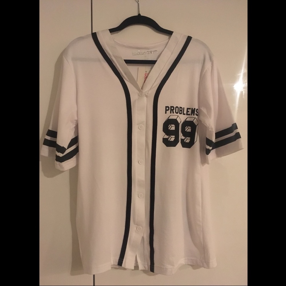 NWT comfy&funny Luscious Cream brand baseball tee