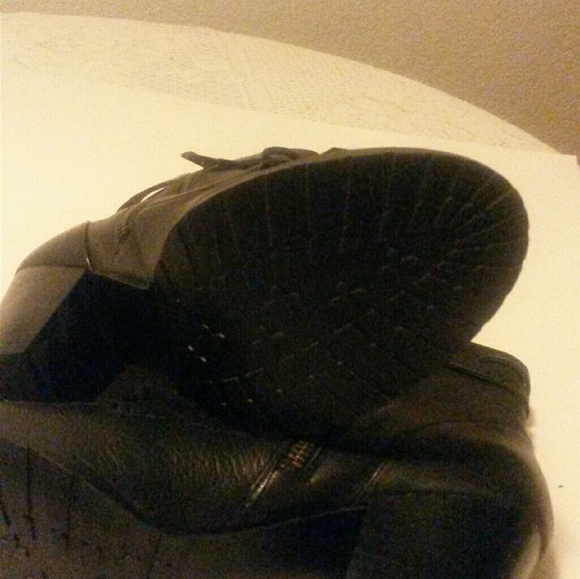 Donated - Picture 4 of 5