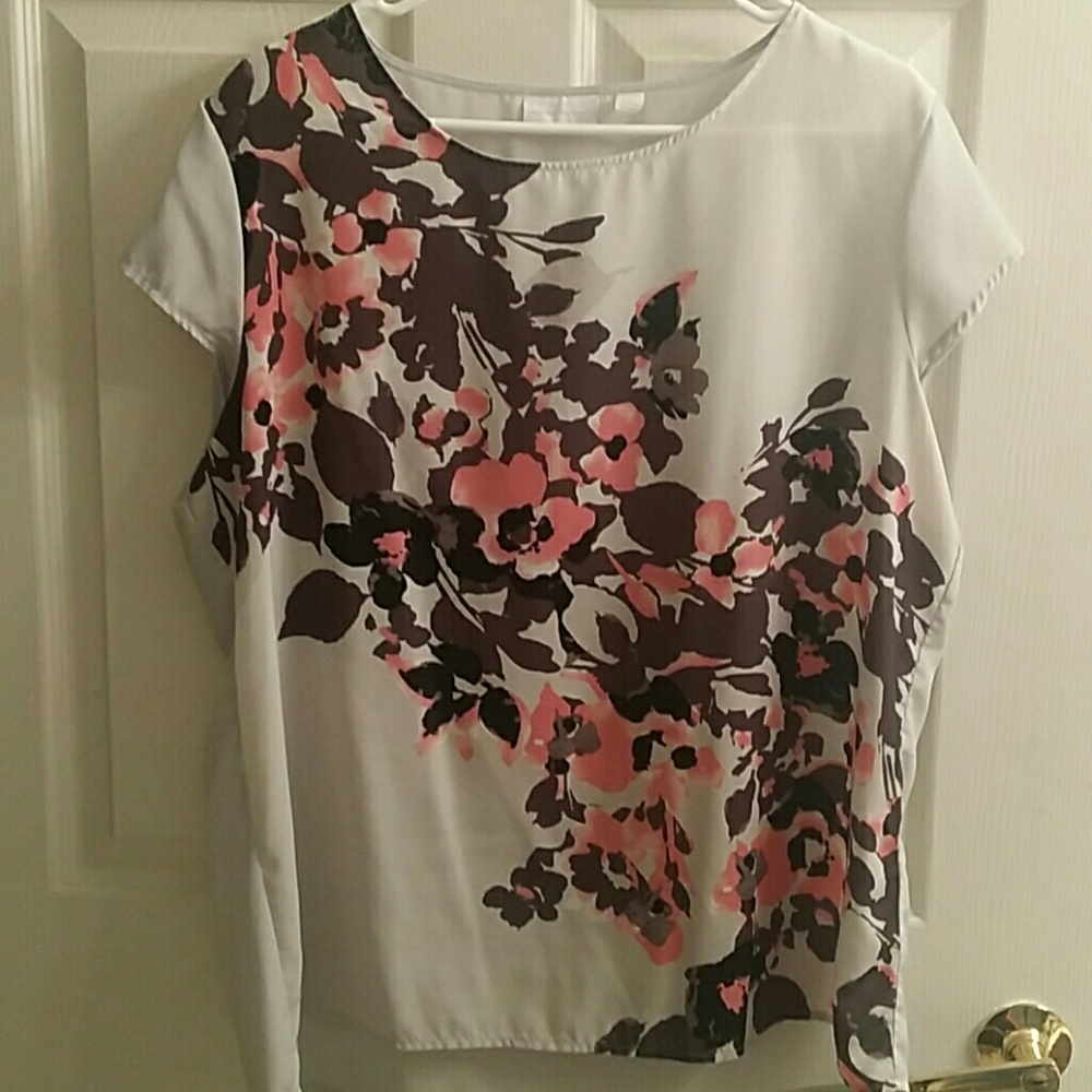 New York & Co Gray Blouse w/ Flower Print Sz XL