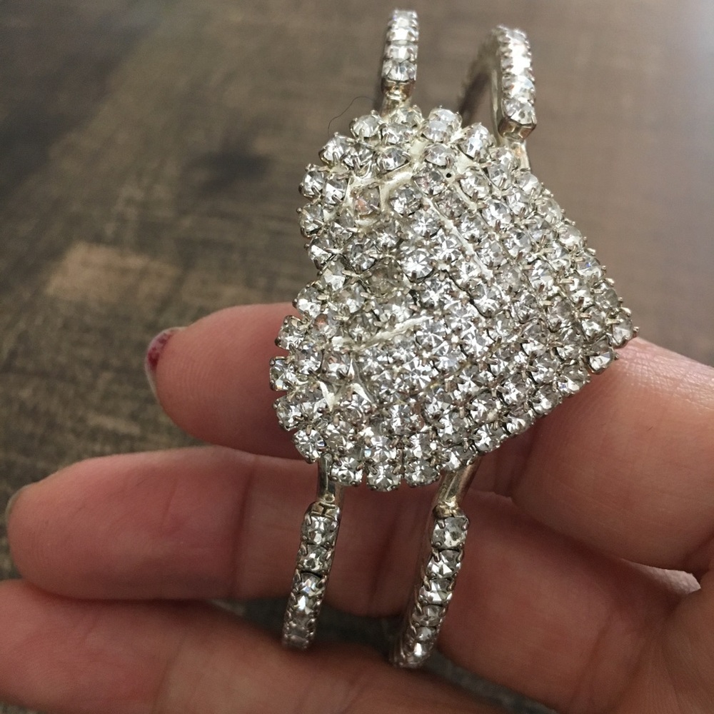 Rhinestone Heart Cuff Bracelet