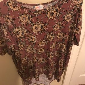 Lularoe Irma size XS Pink and Cream