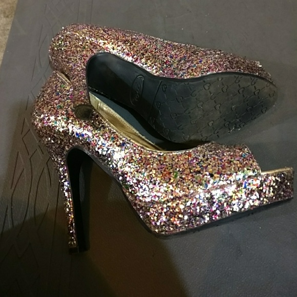 Women Candies high heel shoes size 6 M - Picture 5 of 7