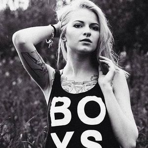 Meet your Posher, Kelly