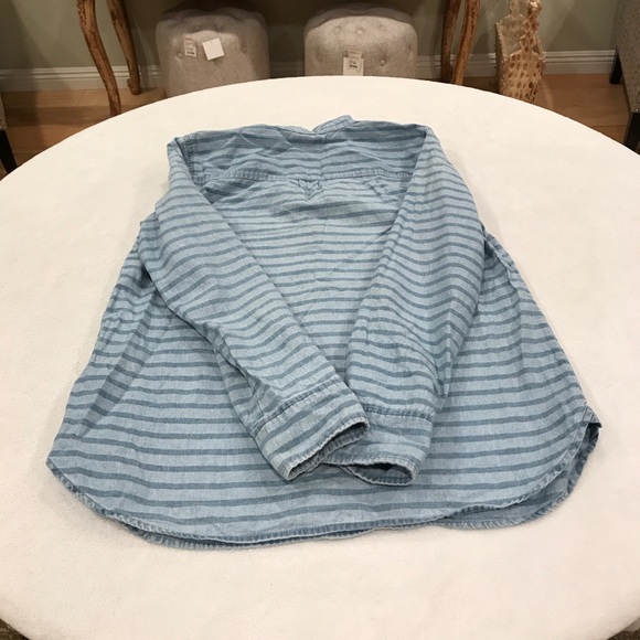 J Crew denim shirt - Picture 2 of 3