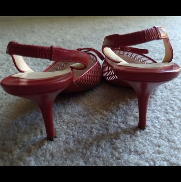 SOLD: Christian Louboutin Red Slingbacks - Picture 3 of 5