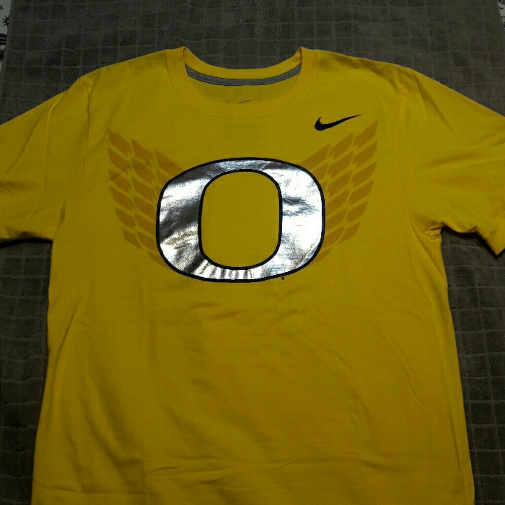 Oregon Ducks tee