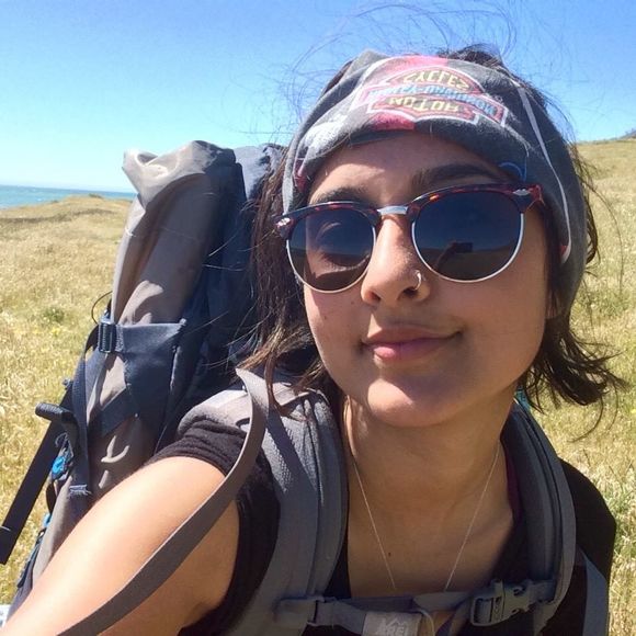 Meet your Posher, Nisha - Picture 1 of 1