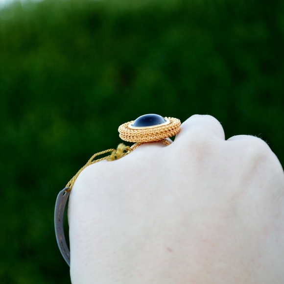 Sarah Coventry NWT Vintage Gold Mesh Ring Size 8 - Picture 5 of 5