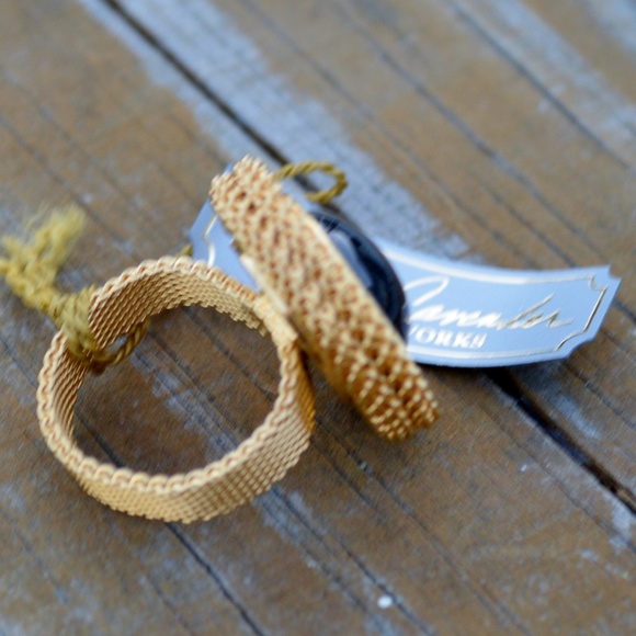 Sarah Coventry NWT Vintage Gold Mesh Ring Size 8 - Picture 2 of 5