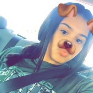 Meet your Posher, Lilly