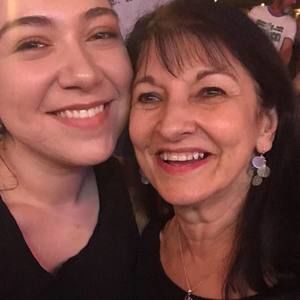 Meet your Posher, Sidney