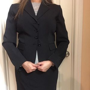 Tahari suit