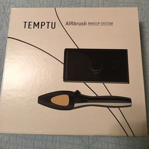 BRAND NEW Airbrush makeup system