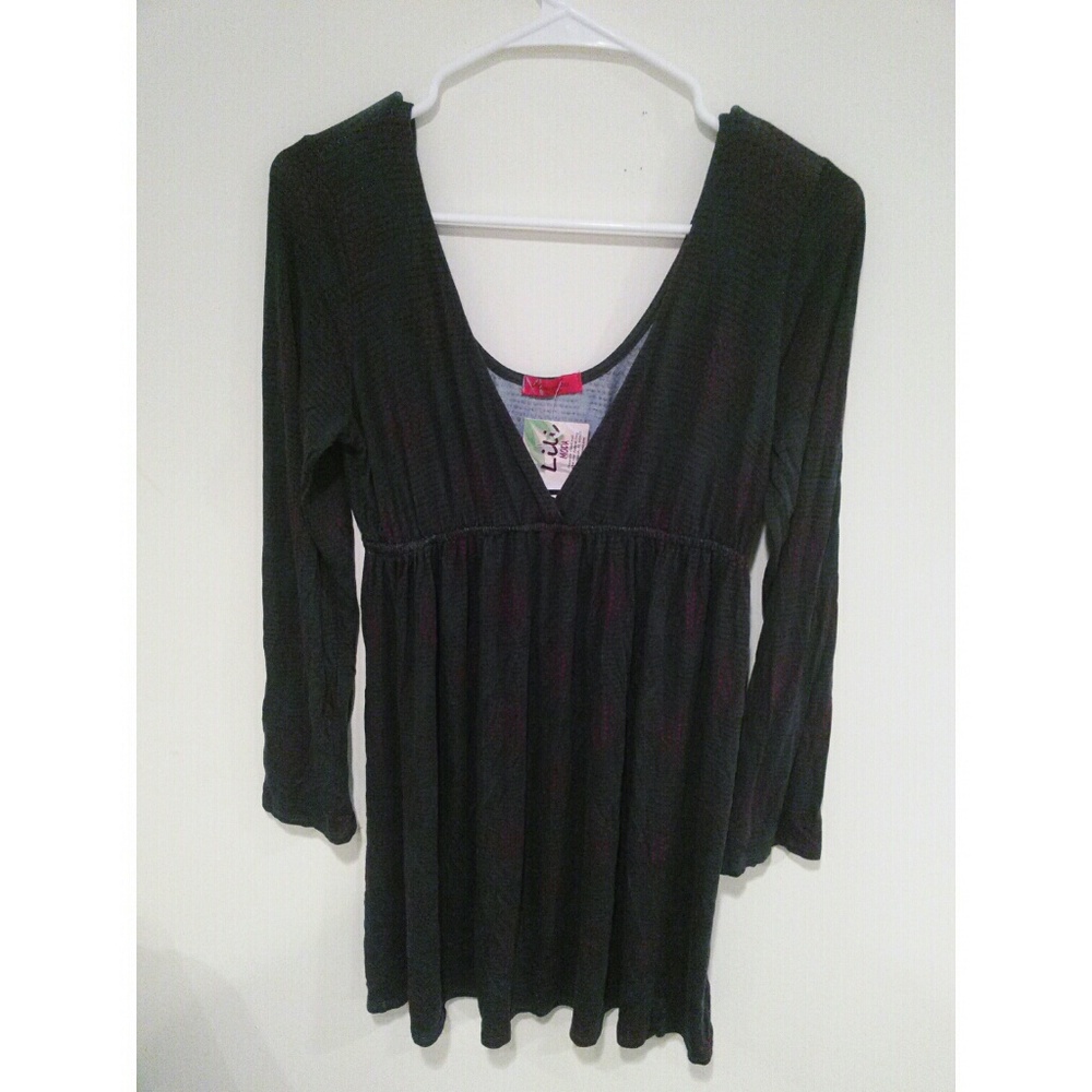 -NWT- Print Wrap Dress