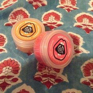 The Body Shop BORN LIPPY lip shine