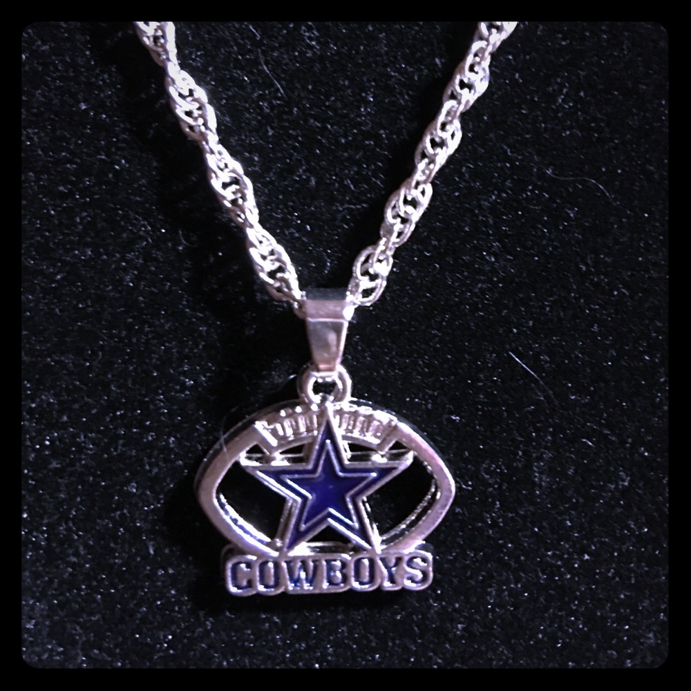 🏈SOLD Dallas Cowboys Necklace and Pendant🏉18”