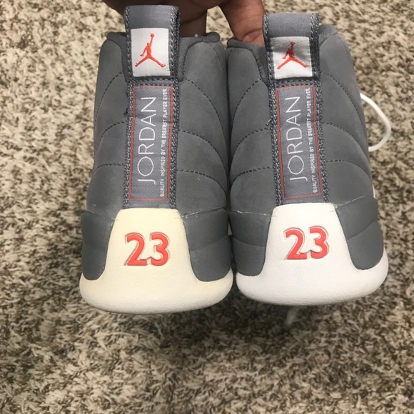 Air Jordan Retro 12 - Picture 7 of 8