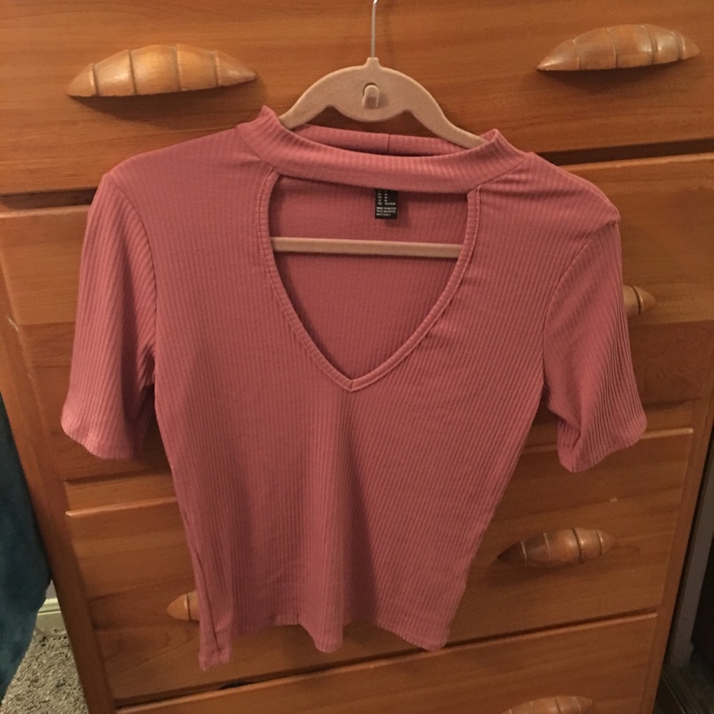 Cutout Pink V-neck