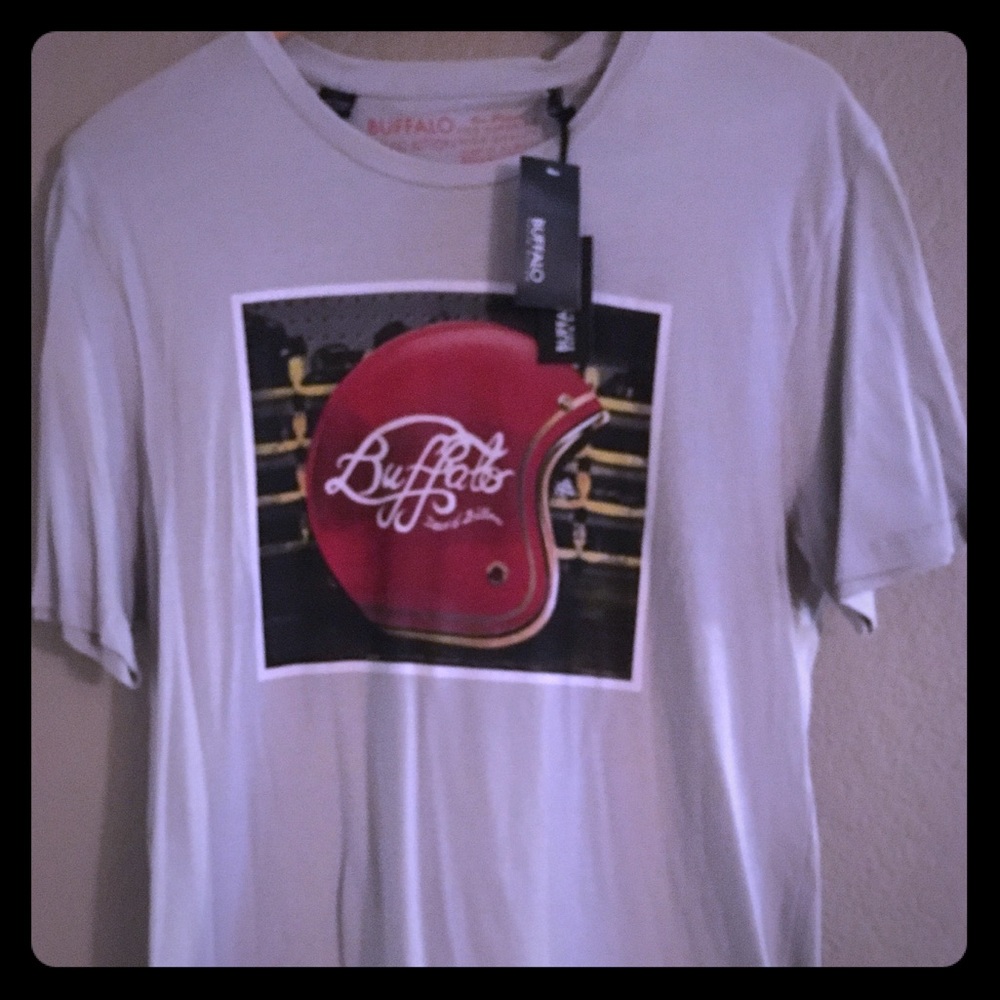 Buffalo David Britton Graphic Tee NEW WITH TAGS