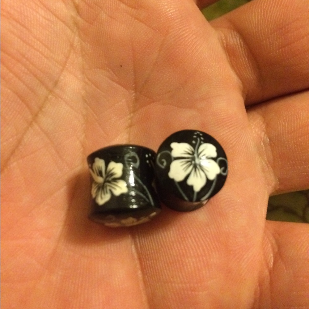Floral plugs
