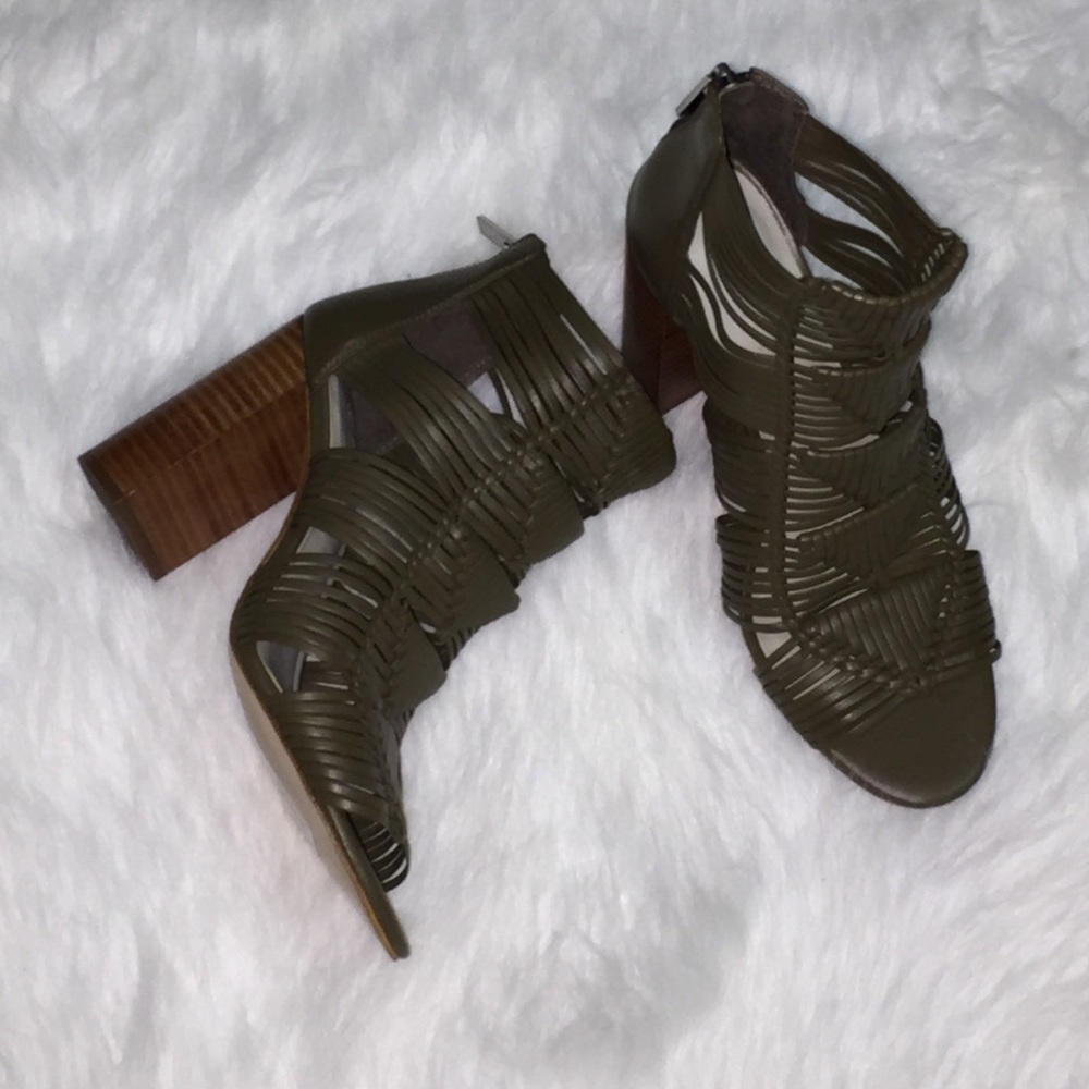 1. State green cage style block heel sandals 7.5