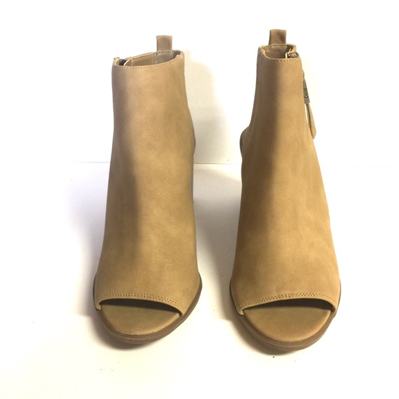 New Circus Sam Edelman Kammi Peep Toe Bootie Boot - Picture 3 of 8