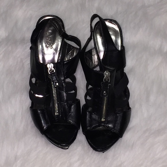 Carlos Santana black heels with zipper - Picture 2 of 7