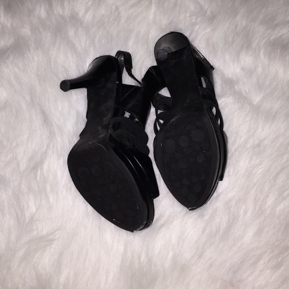 Carlos Santana black heels with zipper - Picture 4 of 7