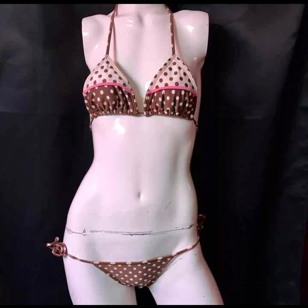 LULI FAMA BIKINI