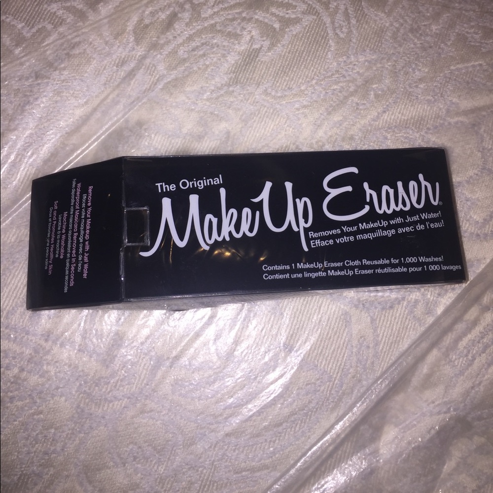 The ORIGINAL Magic Eraser. BRAND NEW!!