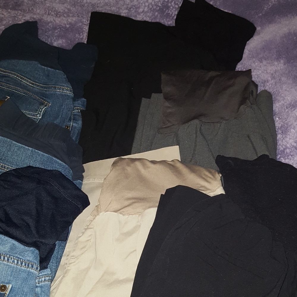🎃 Reserved 🎃 Maternity Pants Lot