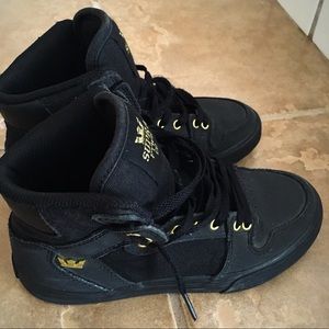 Boys Supra high tops