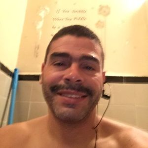 Meet your Posher, Andres