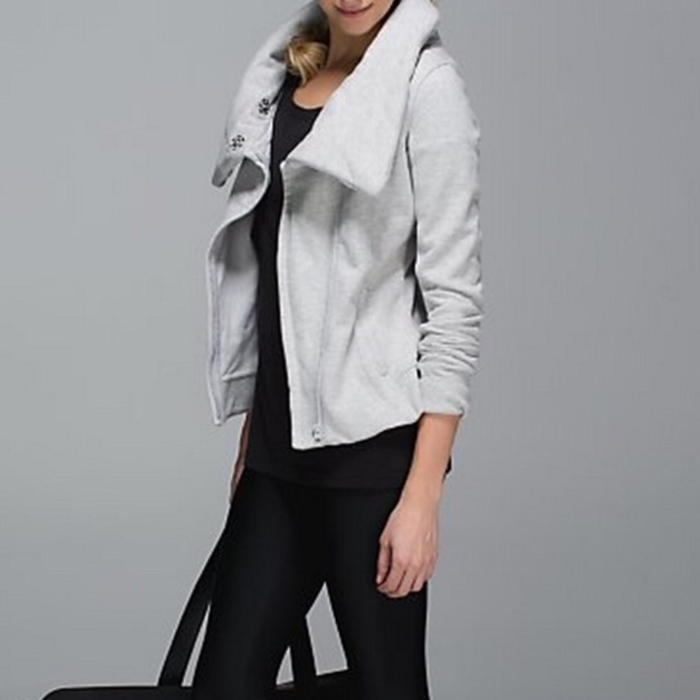 Lululemon fleece jackets Sz 4